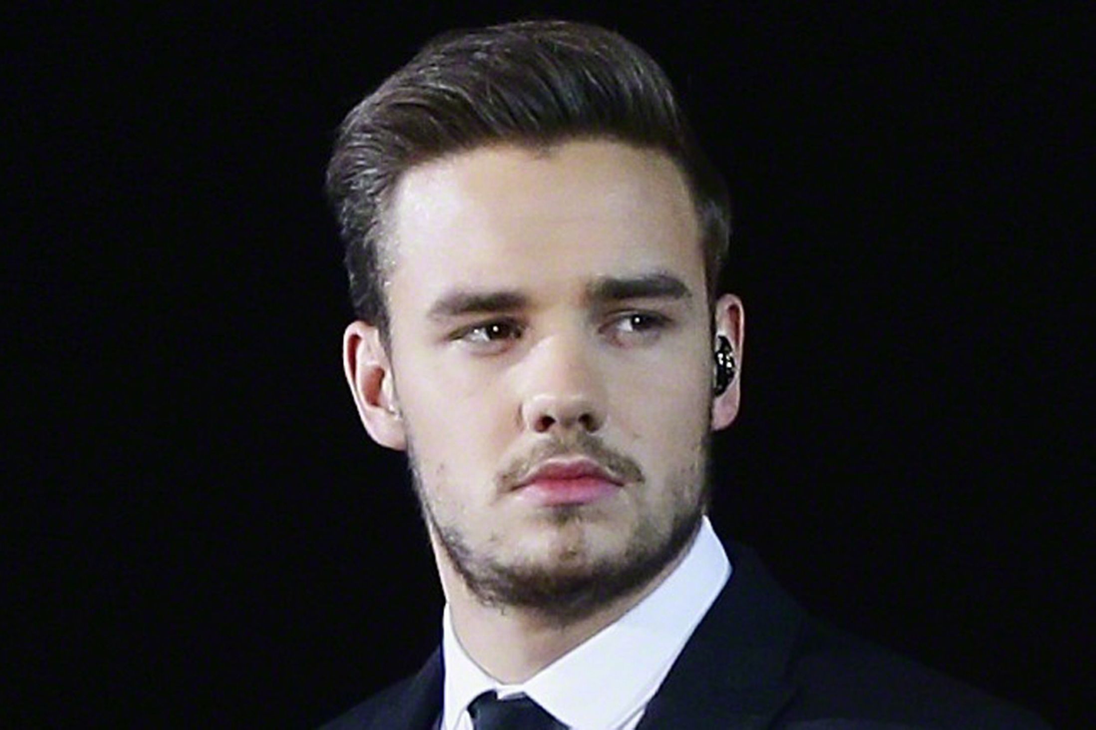 Liam Peyn pərəstişkarlarına qarşı kobudluq edib