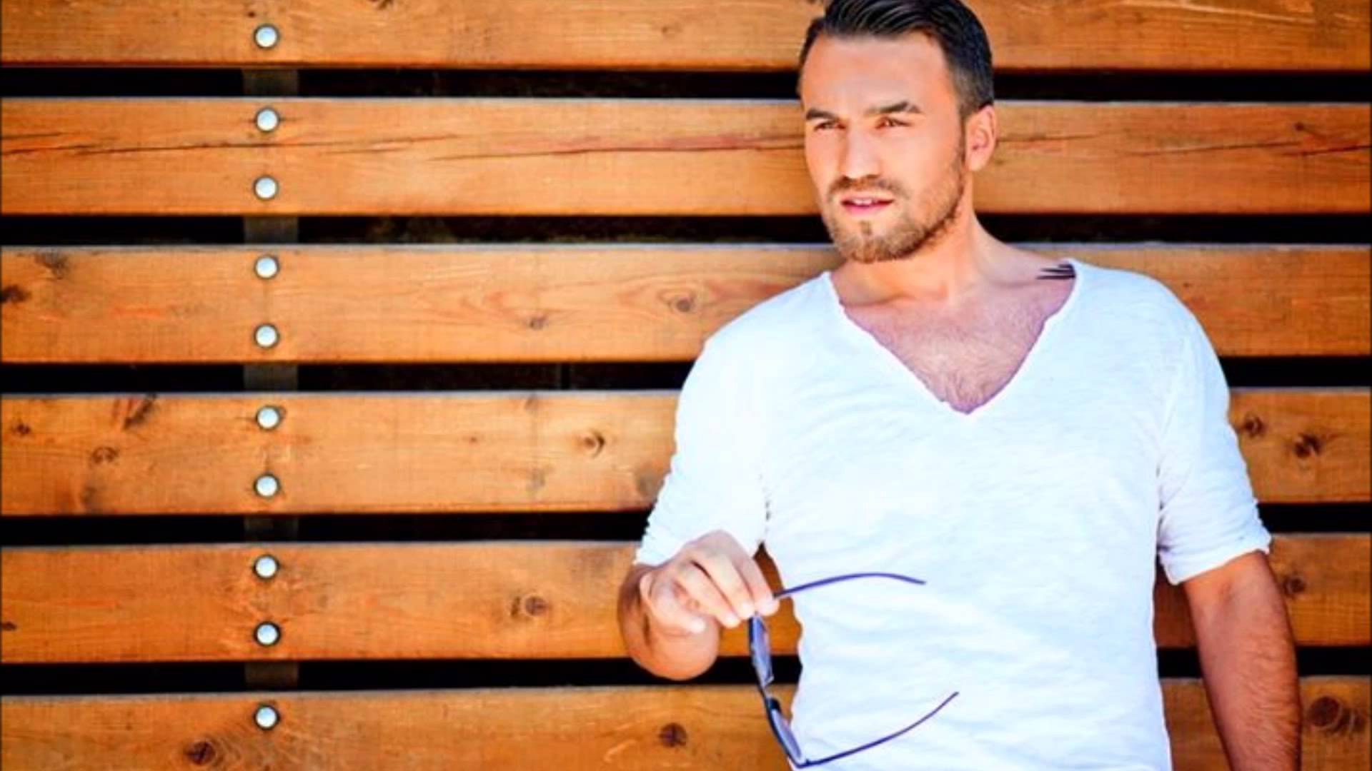 Zamiq: “Heç vaxt səhnəyə şortikdə çıxmaram”