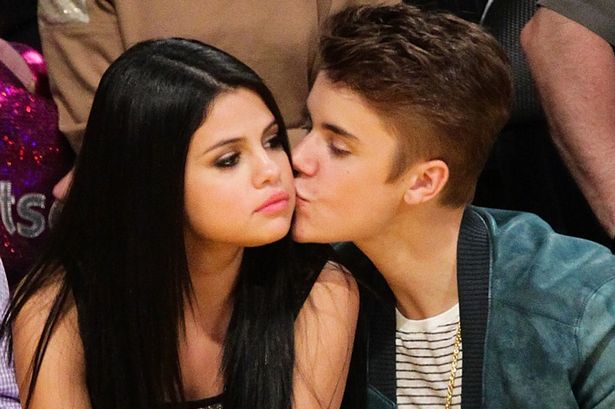 Selena Qomez və Castin Biber duet oxudu