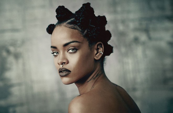 &nbsp;Rihanna bu dəfə saçıyla təəccübləndirdi