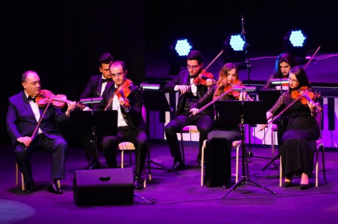 “Dan ulduzu” instrumental ansamblının konserti maraqla qarşılanıb