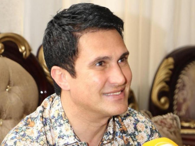 Nadir kövrəldi: “Təki valideynlərim sağ olaydı”