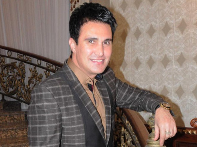 Nadir Qafarzadə 11 il öncəki fotosunu paylaşdı