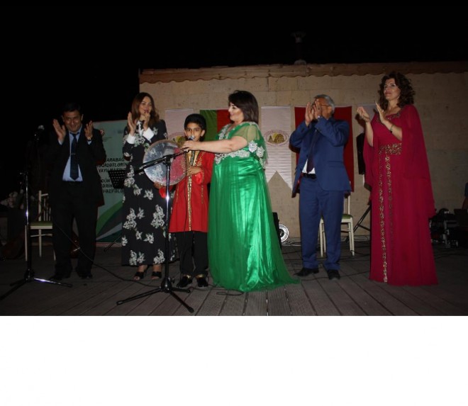 Əməkdar artistin tələbəsi Türkiyədə "Qarabağ şikəstəsi" oxudu - foto