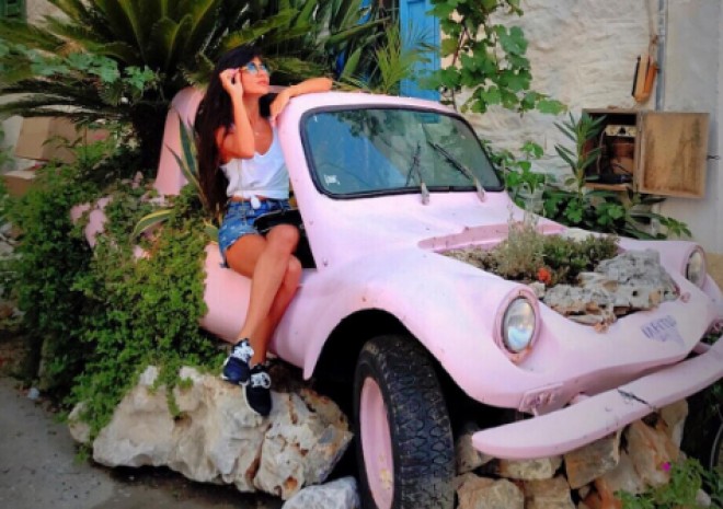 Ayselin ada istirahəti