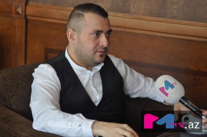 Murad Arif yenə gileyləndi