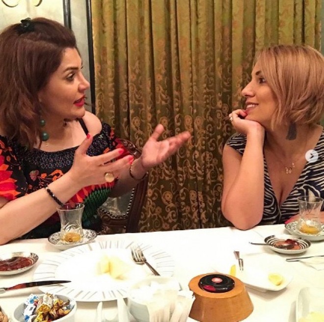 Lalədən Xatuna: “Görəsən məni nə vaxt parodiya edəcəksən?” - fotolar