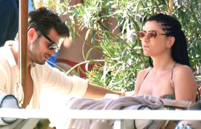 Deniz Çakır modellə görüntüləndi