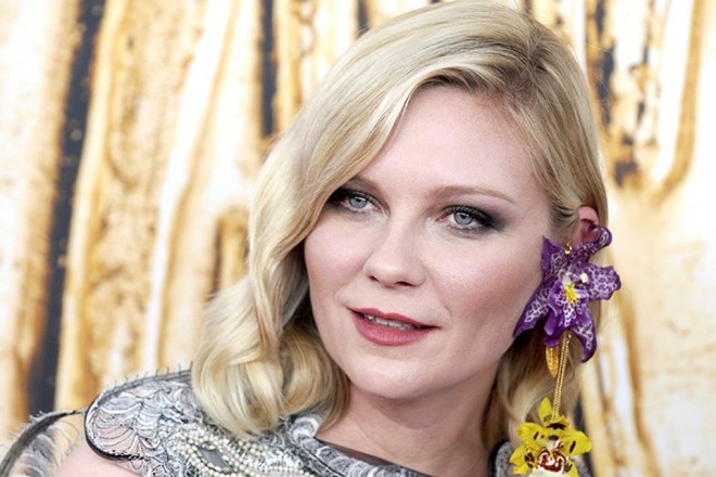 Hollivud ulduzunun ətəyi qalxdı - fotolar