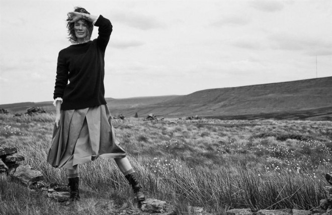 43 yaşlı aktrisadan fotosessiya - fotolar