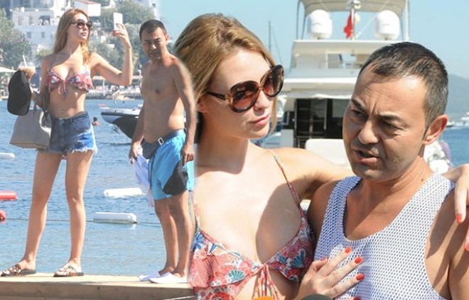 Sərdar həyat yoldaşı ilə tətil edir