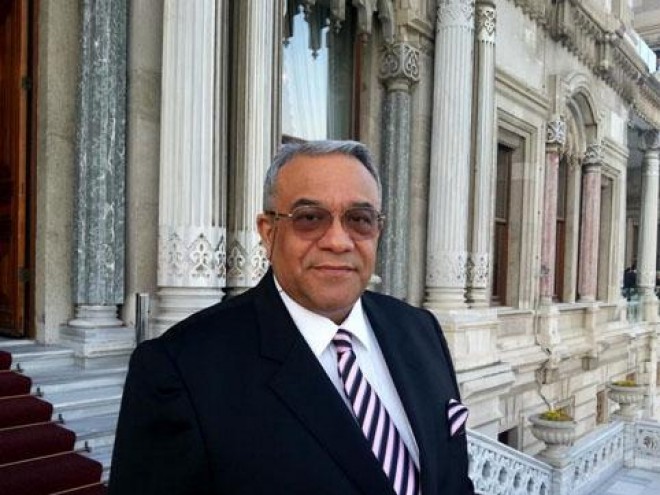 Nəsibə Zeynalovanın professor oğlu 63 yaşında - fotolar