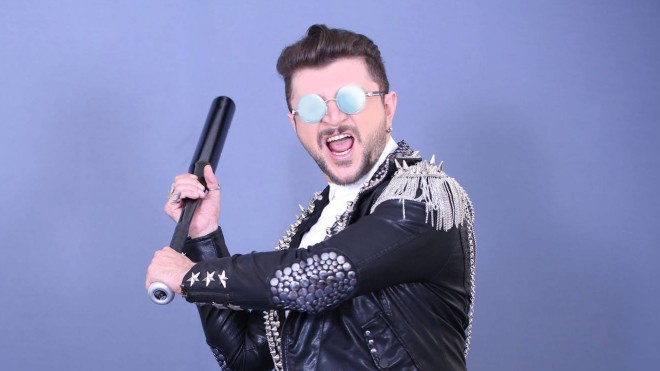 Rəhim Rəhimli: "Bir vətəndaşla bərabərliyim var, xoşbəxtik, şəhərin ən gözəl mərkəzində yaşayırıq"