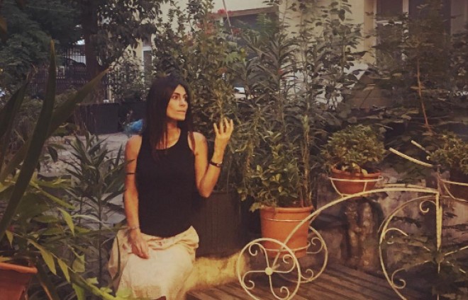 Samira: “Nə tikana toxun, nə gülü incit...”