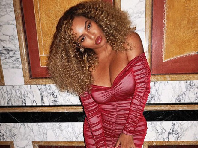 Beyons 7 kiloqram arıqladı - fotolar