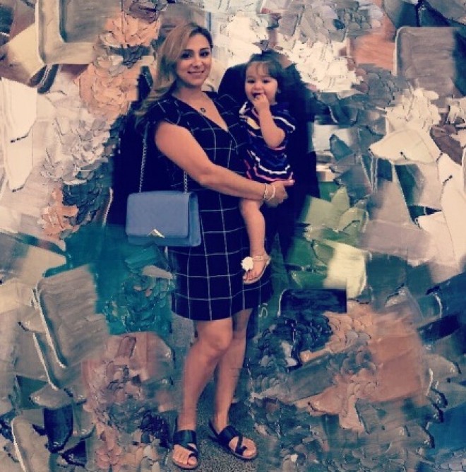 Güneldən sərt ismarış: “Kimsə irəli gedir, mənsə eyni yerdə dayanmışam….”