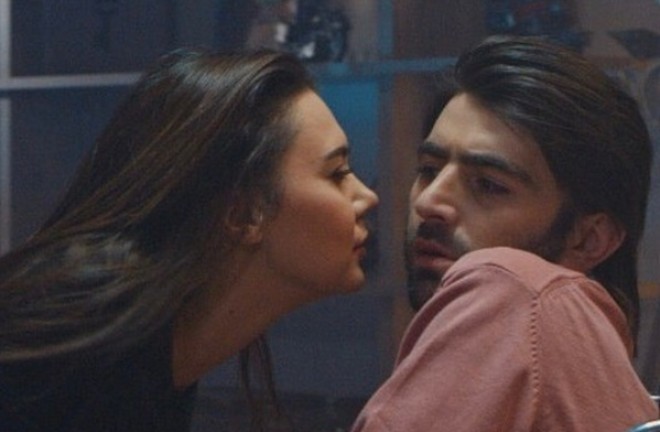 “Mələyin öpüşü”ndən fotolar