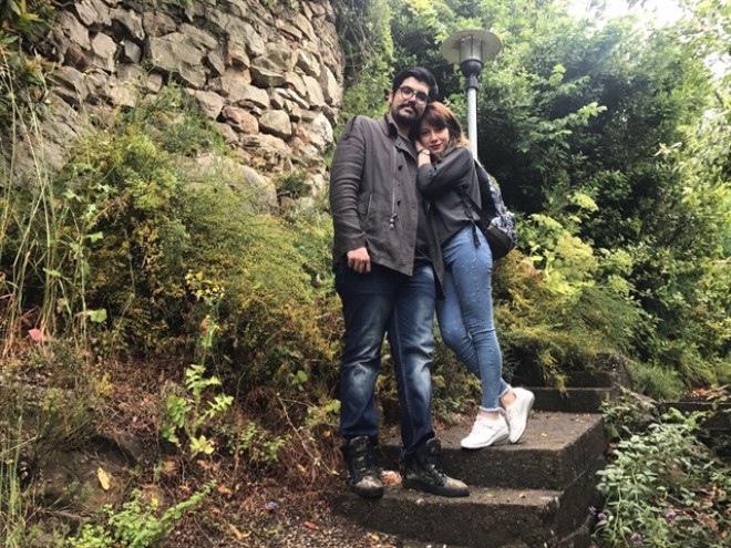 Daha bir film cütlüyü sevgili oldu