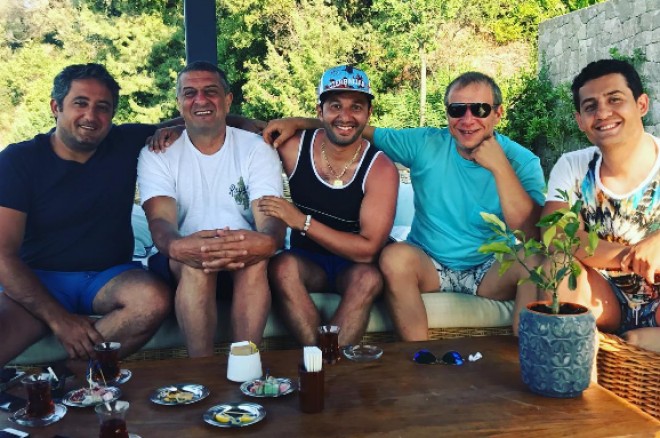 Xəyyamın istirahət fotoları