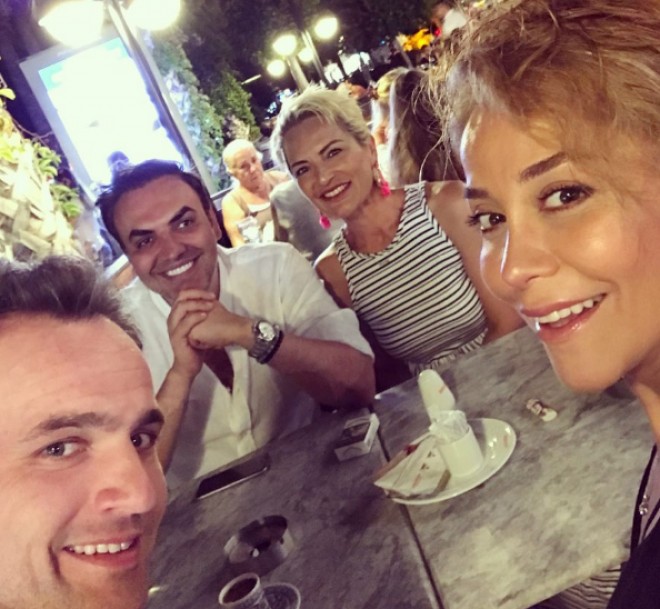 İradə İbrahimova: “Uşaqlar yatdı, əyləncə başlasın”