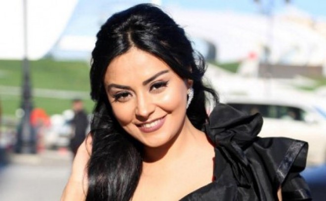 Vüsalə Əlizadənin qızı ilə Quba istirahəti - fotolar