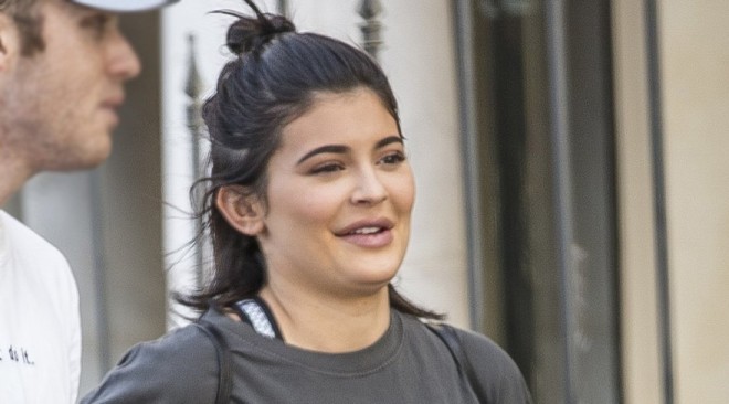 Hamilə Kayli Cenner diqqət çəkdi