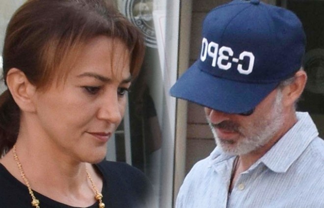 Muradla Hande də rəsmən boşandılar