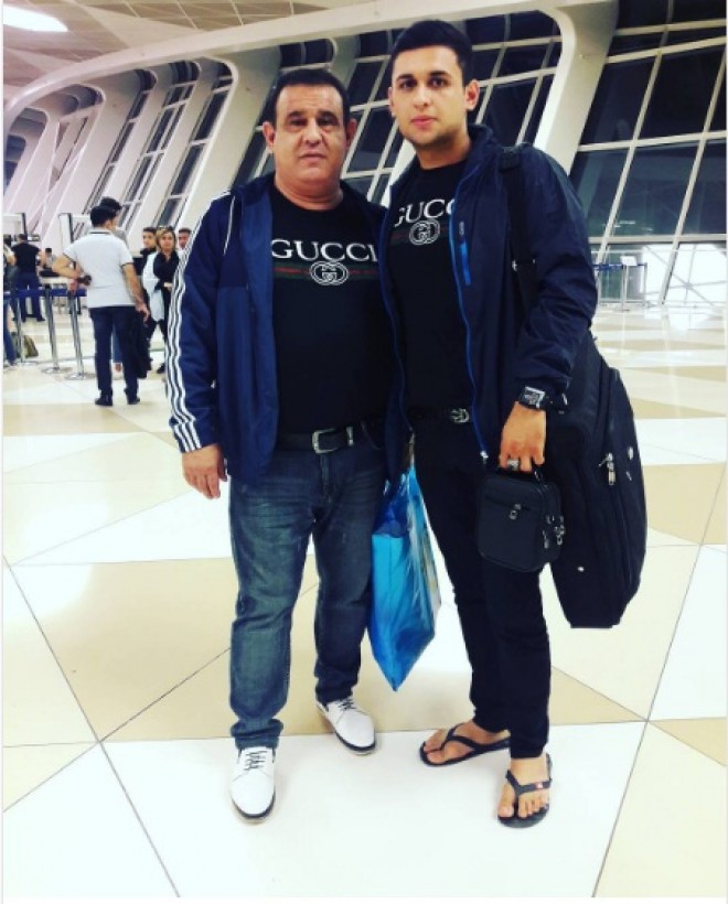 Tacir Şahmalıoğıu oğlu ilə - foto