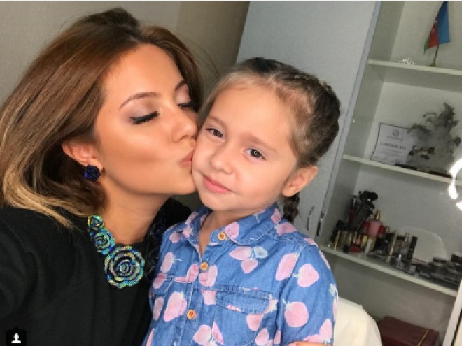 Ayanın anası əməliyyat olunur