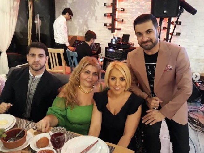 Aygün Səmədzadənin Humayının ad günündən fotolar