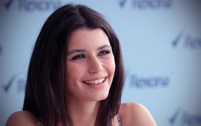 Beren Saat etiraf etdi
