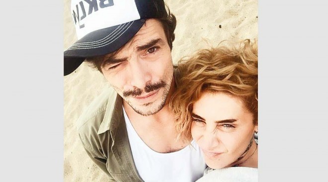 Əyləncəli cütlükdən foto