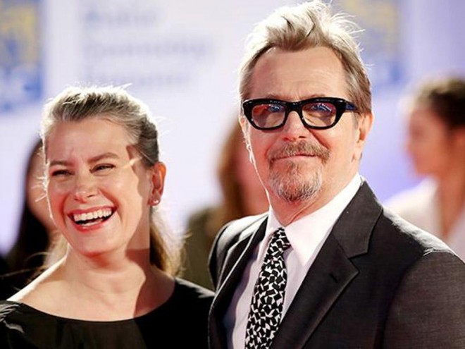 59 yaşlı Qari Oldman&nbsp;gizlincə evləndi