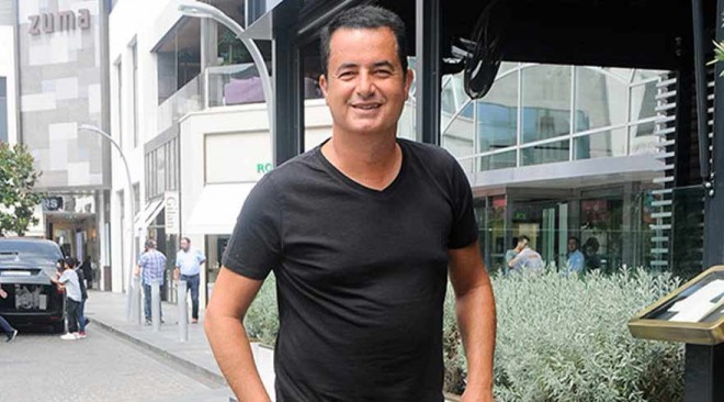 Acunun uşaqlarla fotosu