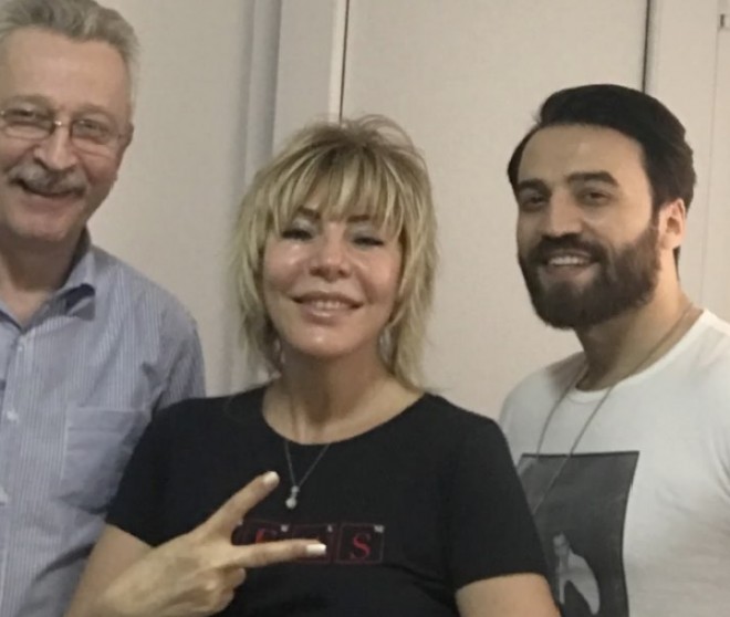 Brilliant ona tərif yağdırdı: “Nə yaxşı ki, sən varsan”