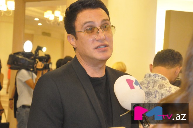 Nadir Qafarzadə: “Az qalıblar ki, cinsi əlaqədə olsunlar”