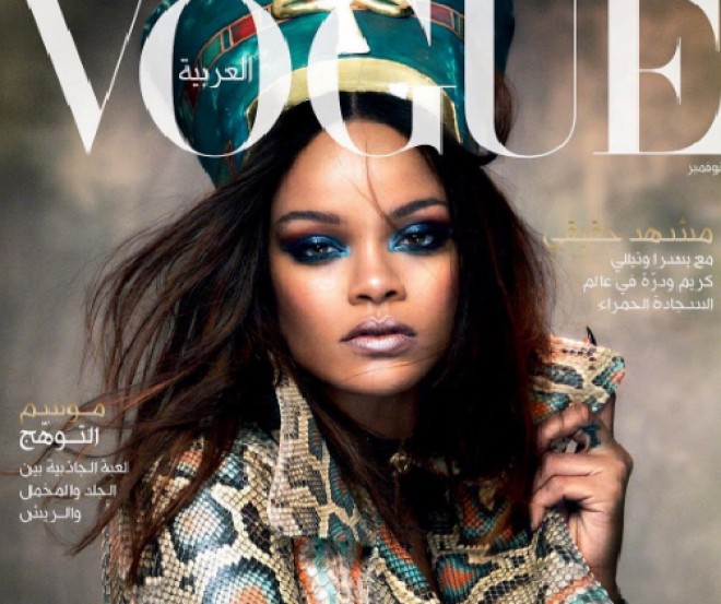 Rihanna ilan dərili gödəkçə geyindi - foto&nbsp;