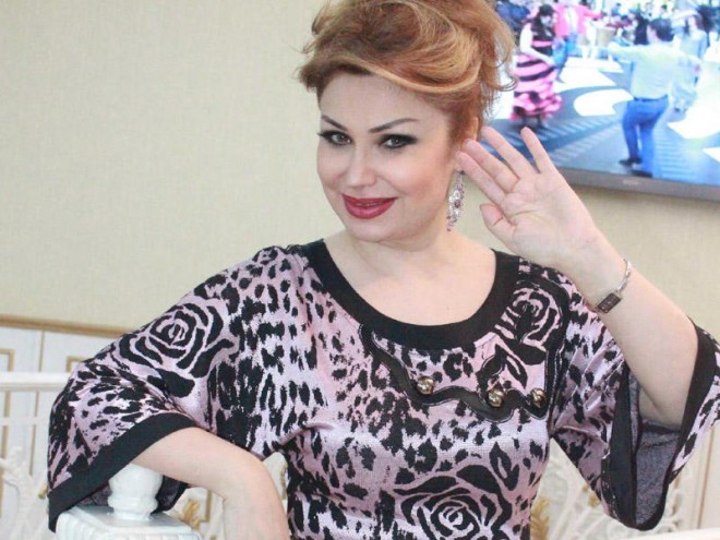Könül Kərimovanın evində toydur