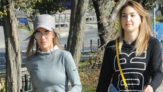 “Aktrisalıq üzrə təhsil alıram” - Bensu Soral