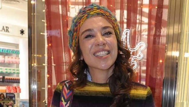 Aktrisa sevgisindən şikayətləndi