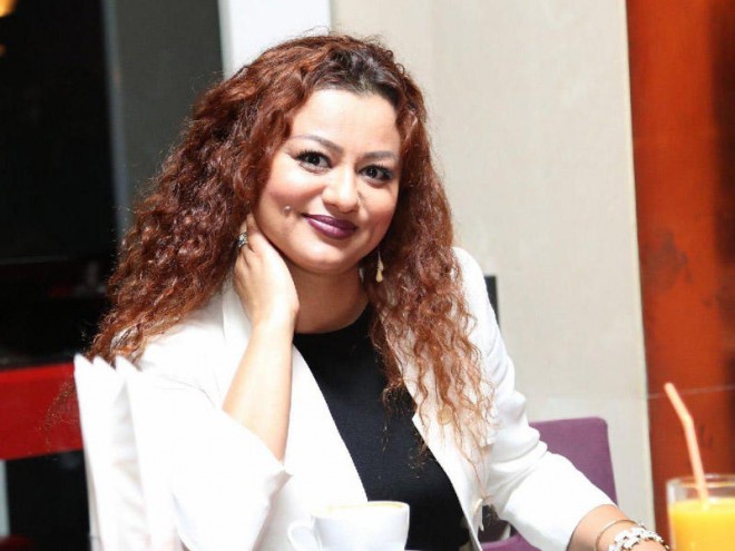 Vəfa Zeynalova anası ilə - foto