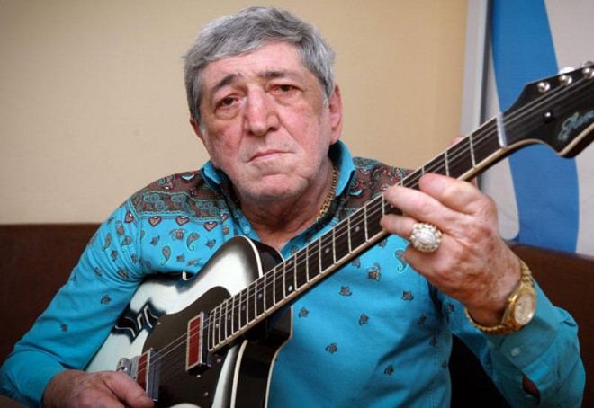 "Kişi arvadına gül verməz" - Rəmiş