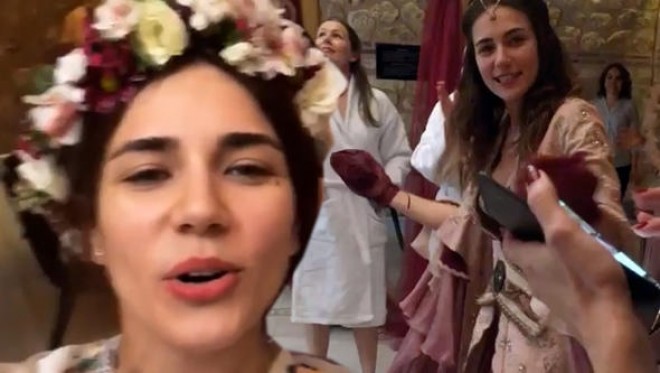 Buse Varol özünə xına gecəsi keçirib