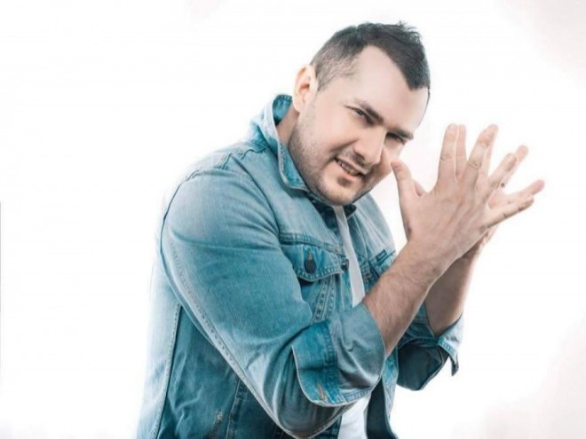 Murad Arif klip çəkilişi zamanı yıxıldı - video