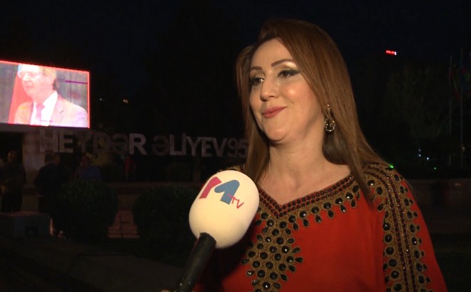 "Muğamla əcnəbi musiqinin sintezi ilk dəfə Gülyanaqla məndə olub" - Gülyaz Məmmədova belə dedi