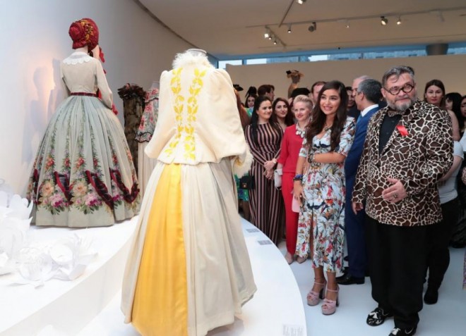 Leyla Əliyeva  "Moda məkanı" sərgisində - foto