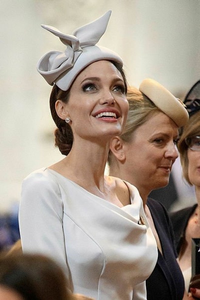 Angelina Jolie, Londonda