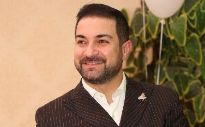Əməkdar Artist Rəşad İlyasov “Qal sənə qurban” mahnısına klip çəkdirəcək - özəl