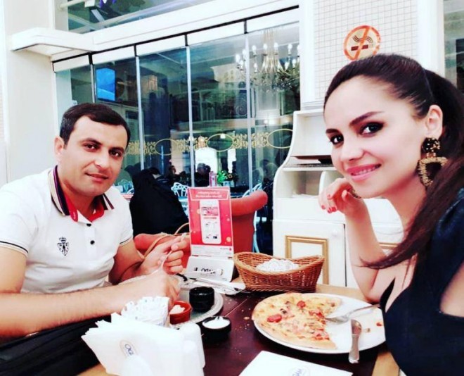 Müğənni həyat yoldaşı ilə yenidən birləşdi&nbsp;