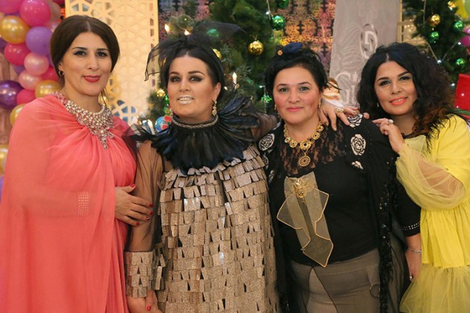 Əməkdar Artist ad gününü şənləndirdi - video+foto